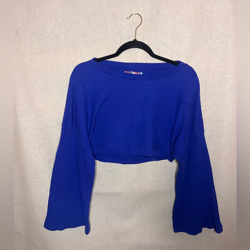 Urban Outfitters Women's Weekdays Long Sleeve Cropped Top